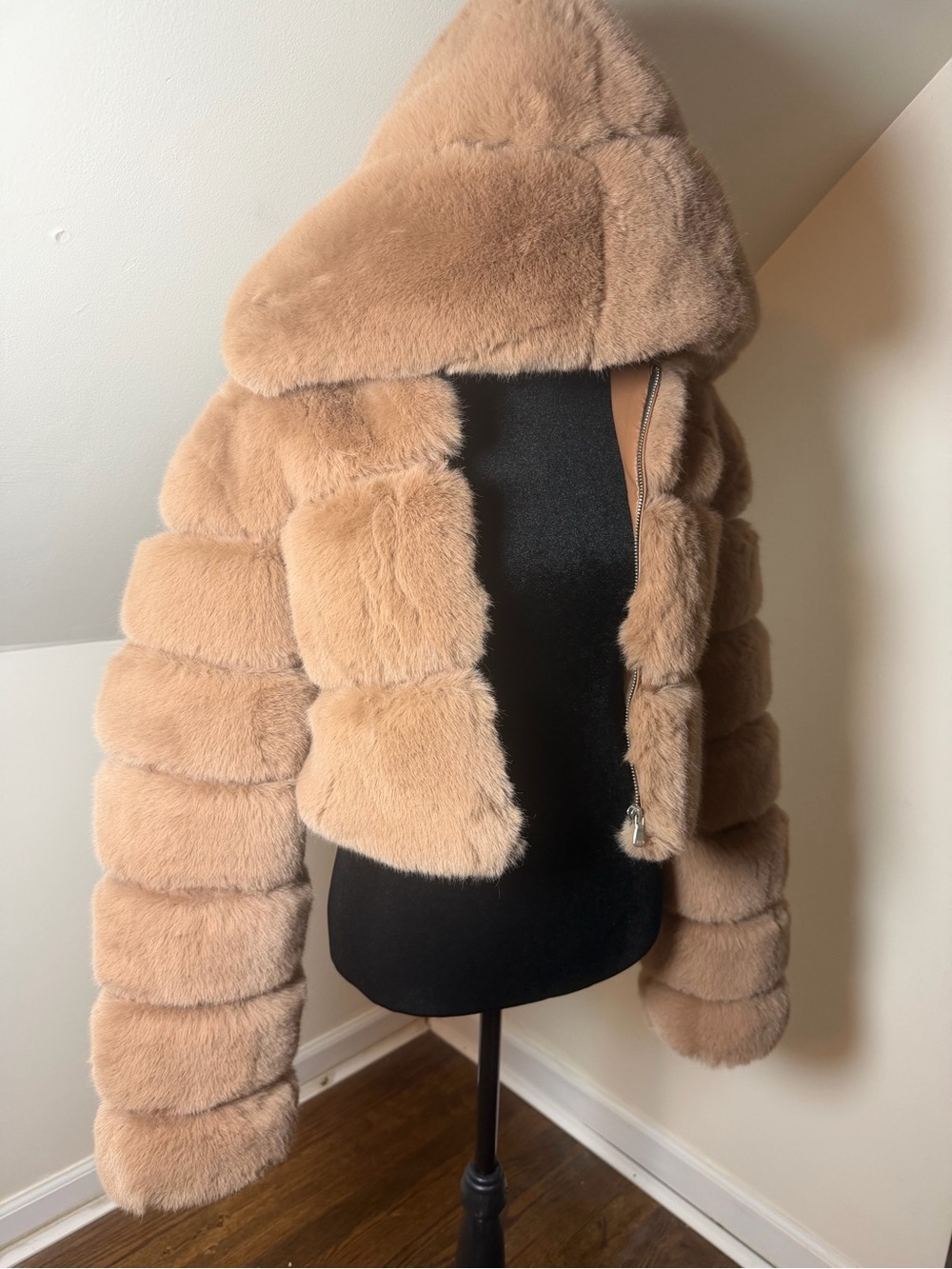 Plush Hooded Faux Fur Jacket - Camel